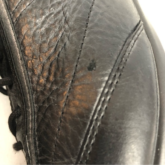 ECCO Black Leather Tie Up Sneaker With Grey Accent Stripe Size 38 (7) - Picture 10 of 10